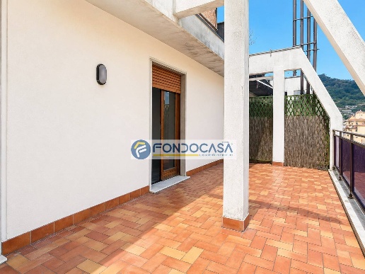 appartamento in vendita a Carrara