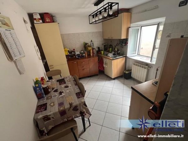 appartamento in vendita a Carrara in zona Bedizzano