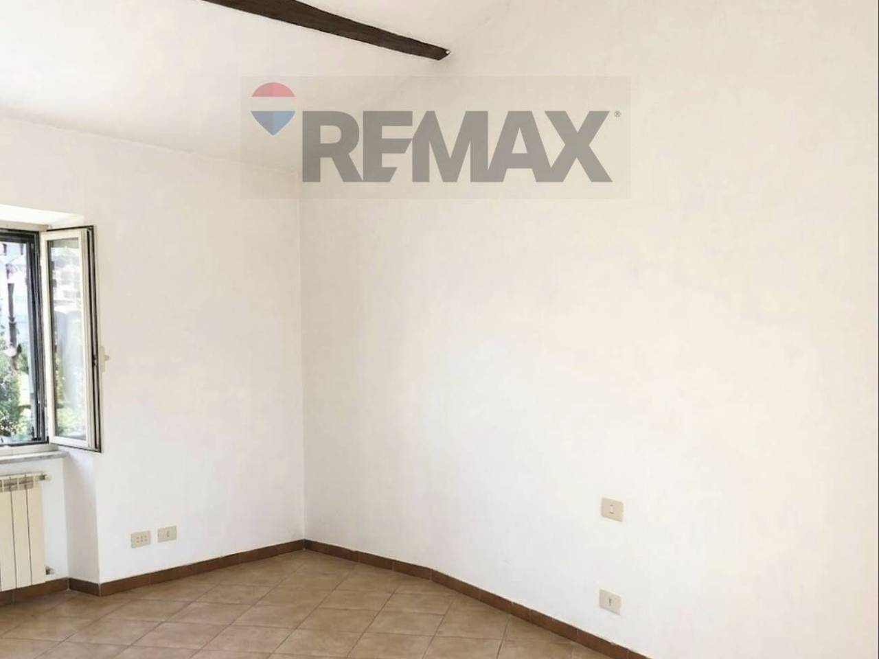 appartamento in vendita a Carrara in zona Centro Città