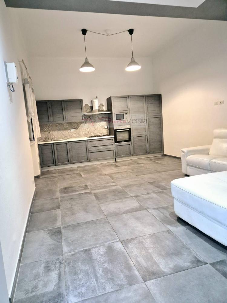casa indipendente in vendita a Carrara in zona Marina di Carrara