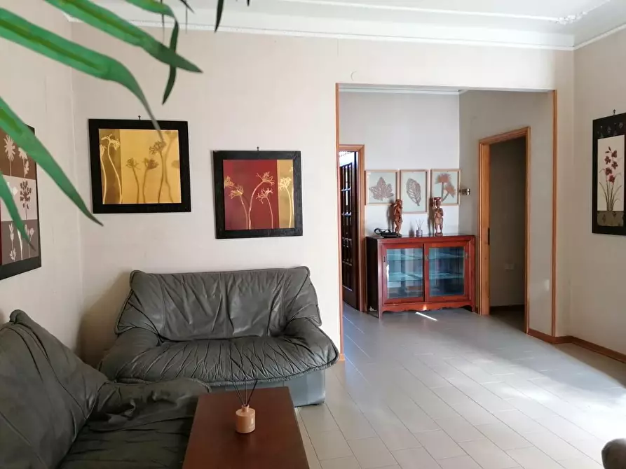 appartamento in vendita a Carrara in zona Sant'Antonio