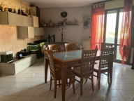 appartamento in vendita a Carrara in zona Marina di Carrara