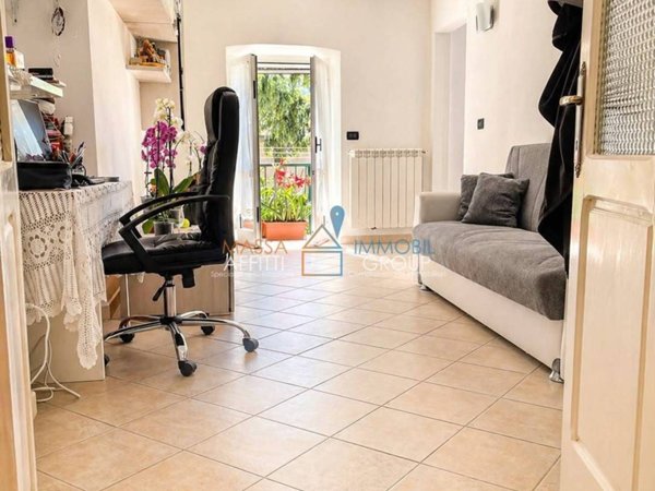 appartamento in vendita a Carrara in zona Centro Città
