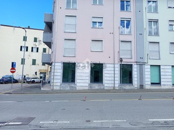 appartamento in vendita a Carrara in zona Centro Città