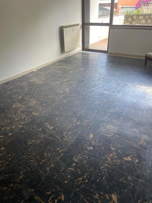 appartamento in vendita a Carrara