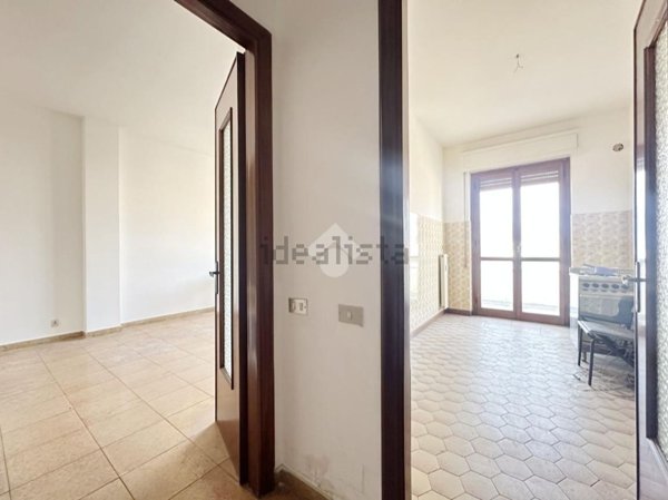 appartamento in vendita a Carrara in zona Marina di Carrara
