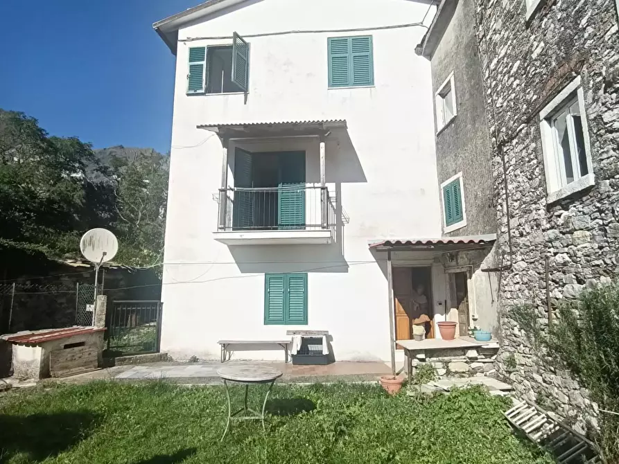 casa indipendente in vendita a Carrara in zona Colonnata