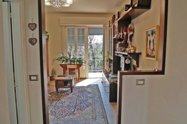appartamento in vendita a Carrara in zona Marina di Carrara