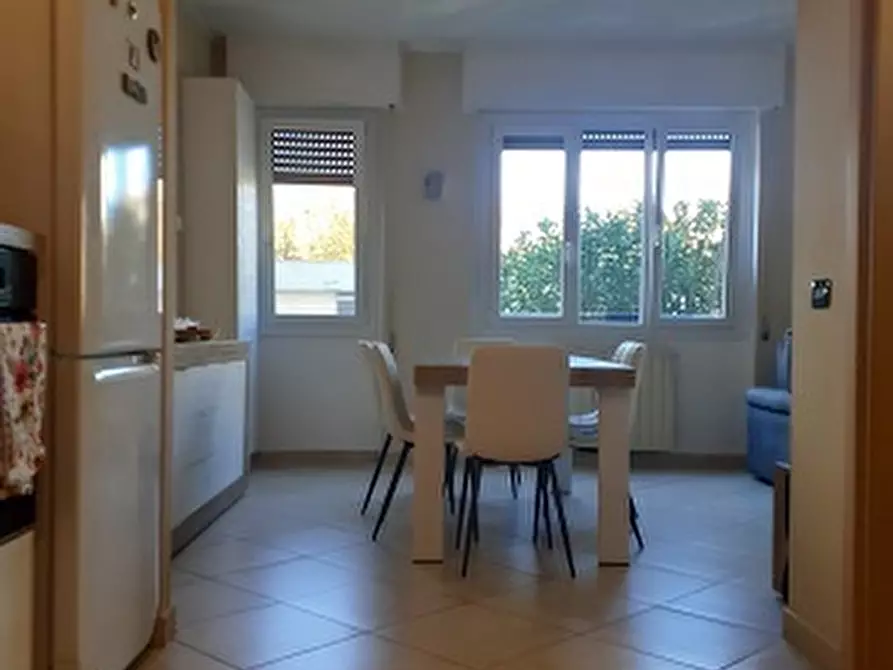 appartamento in vendita a Carrara in zona Marina di Carrara