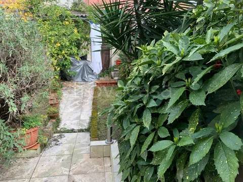casa indipendente in vendita a Carrara in zona Marina di Carrara