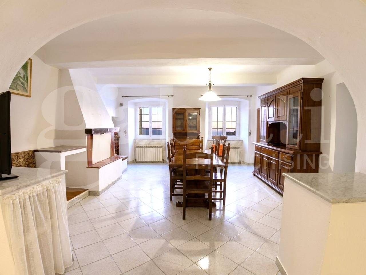 appartamento in vendita a Carrara in zona Centro Città