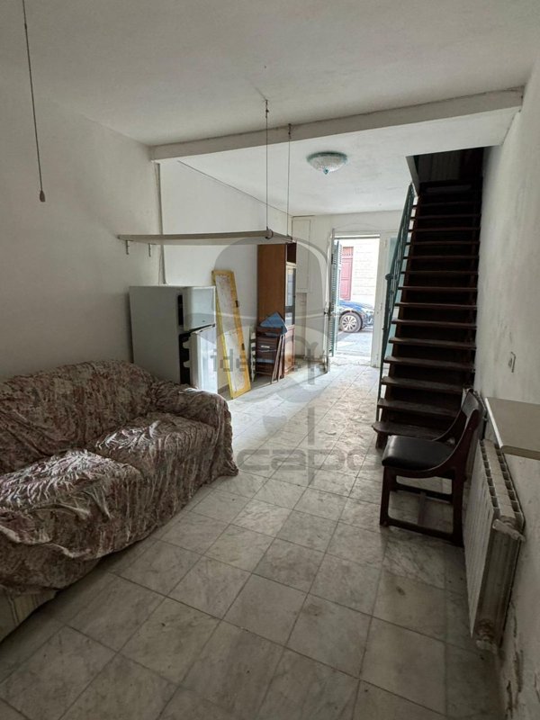 casa indipendente in vendita a Carrara in zona Marina di Carrara