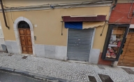 negozio in vendita a Carrara in zona Centro Città