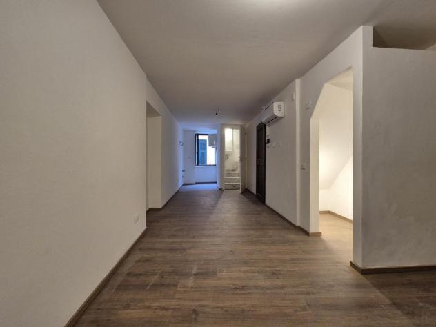 appartamento in vendita a Carrara in zona Centro Città