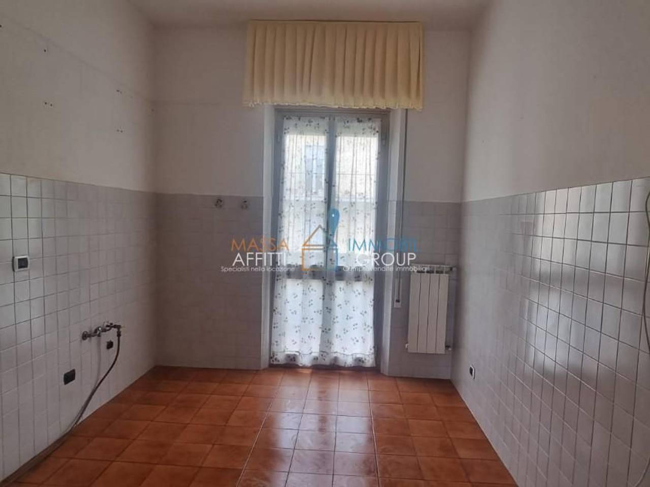 appartamento in vendita a Carrara in zona Centro Città