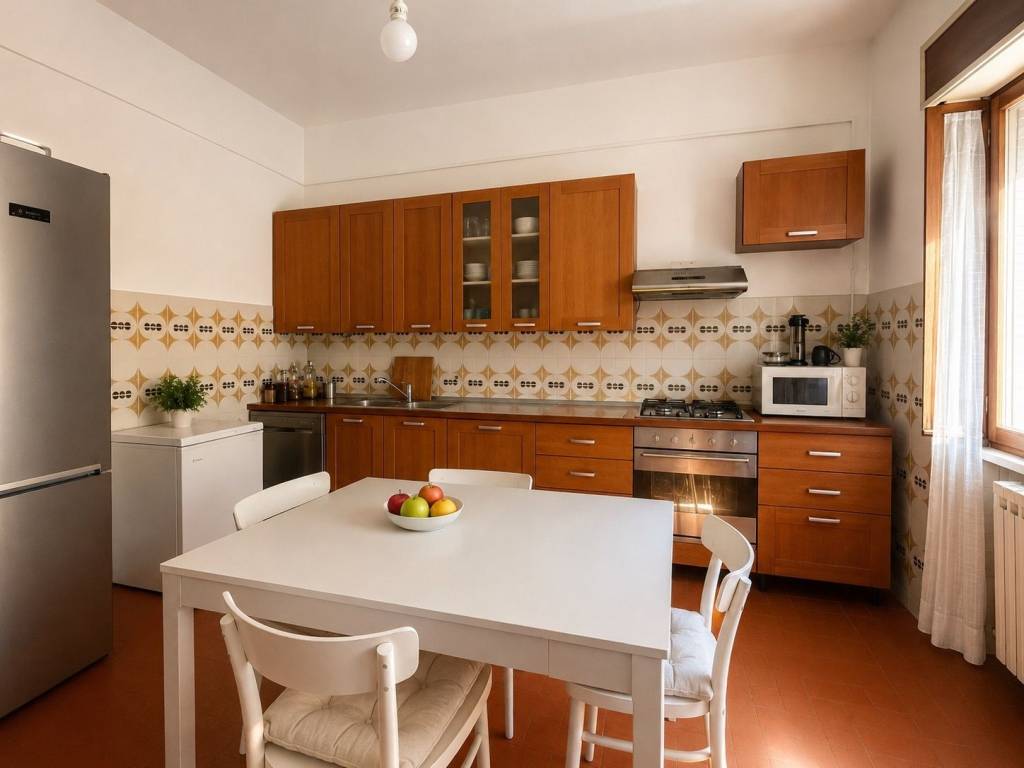 casa indipendente in vendita a Carrara in zona Marina di Carrara