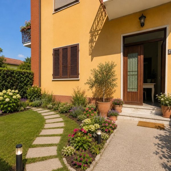 appartamento in vendita a Carrara in zona Marina di Carrara