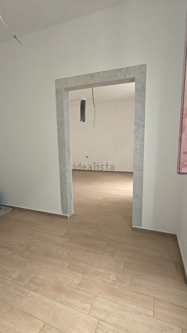 appartamento in vendita a Carrara in zona Centro Città
