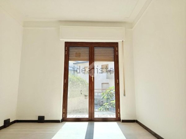 appartamento in vendita a Carrara in zona Bonascola