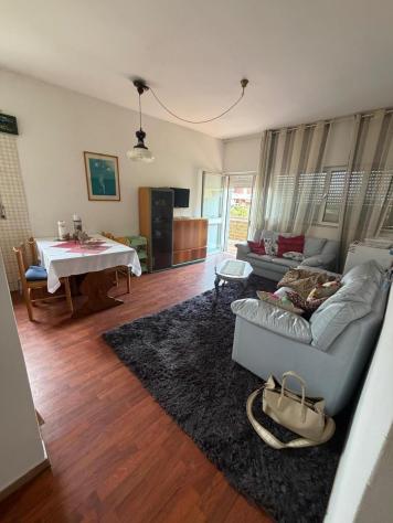 appartamento in vendita a Carrara in zona Marina di Carrara
