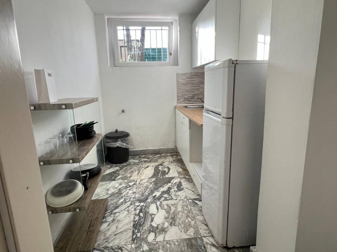appartamento in vendita a Carrara in zona Marina di Carrara