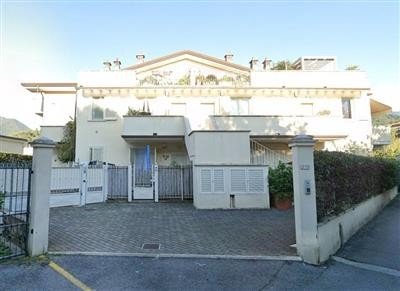 appartamento in vendita a Carrara