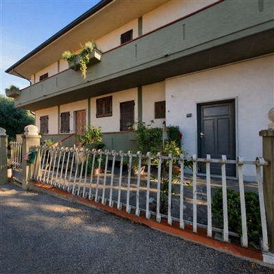 casa indipendente in vendita a Carrara in zona Centro Città