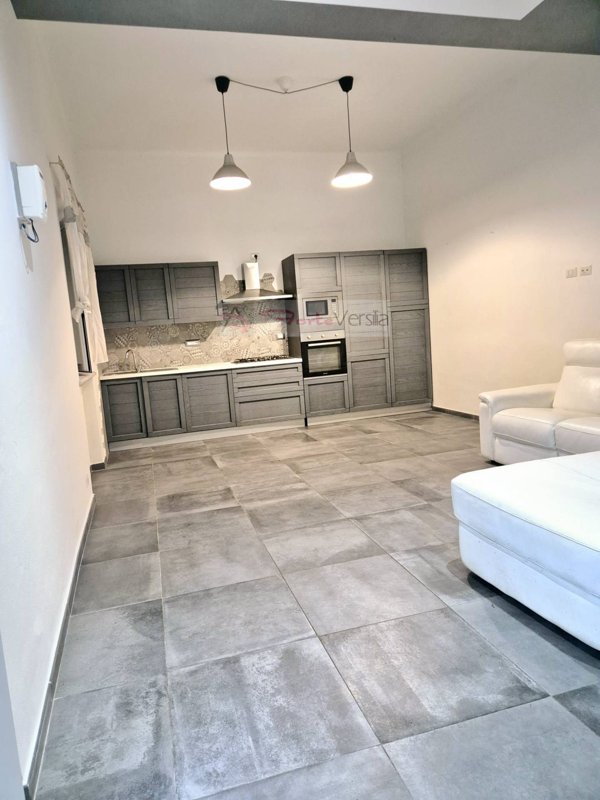 casa indipendente in vendita a Carrara in zona Marina di Carrara