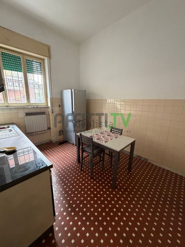 appartamento in vendita a Carrara in zona Avenza