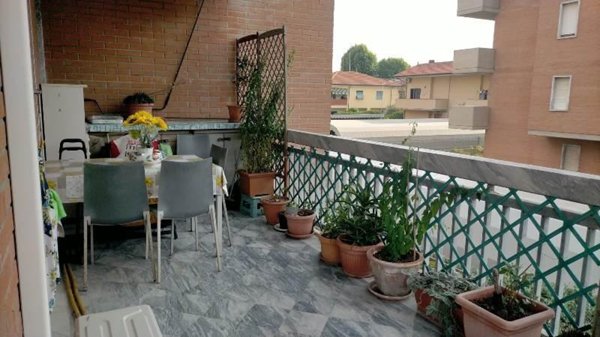 appartamento in vendita a Carrara in zona Marina di Carrara