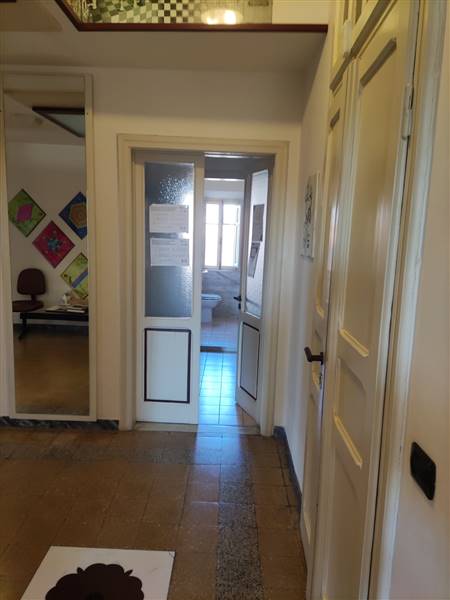 appartamento in vendita a Carrara in zona Avenza