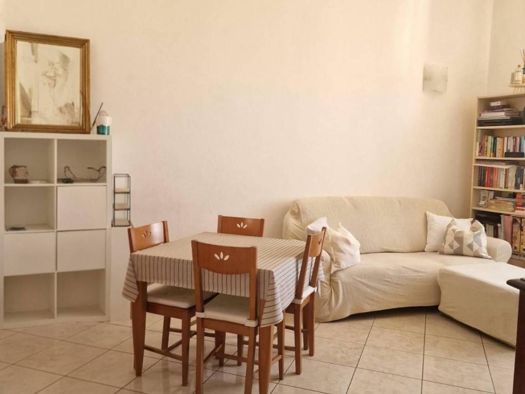 appartamento in vendita a Carrara in zona Centro Città