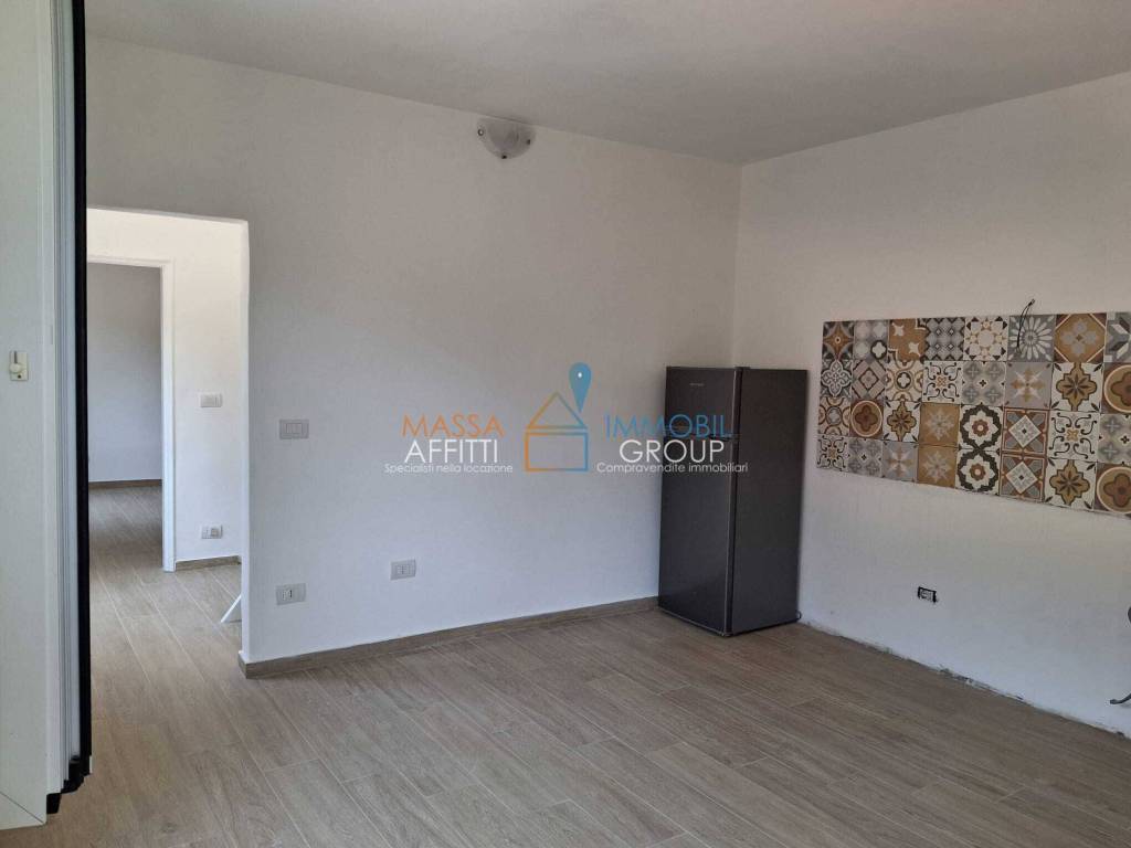 appartamento in vendita a Carrara in zona Gragnana