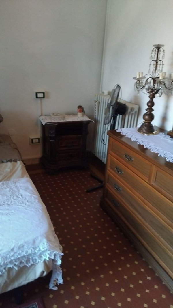 casa indipendente in vendita a Carrara in zona Avenza