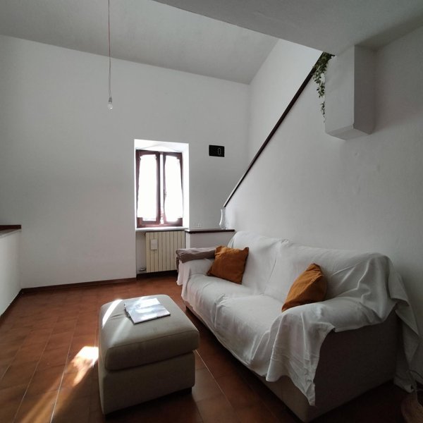 appartamento in vendita a Carrara in zona Centro Città