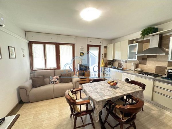 appartamento in vendita a Carrara in zona Marina di Carrara