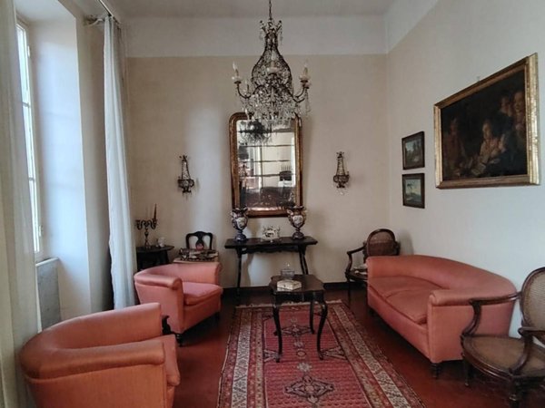 appartamento in vendita a Carrara in zona Centro Città