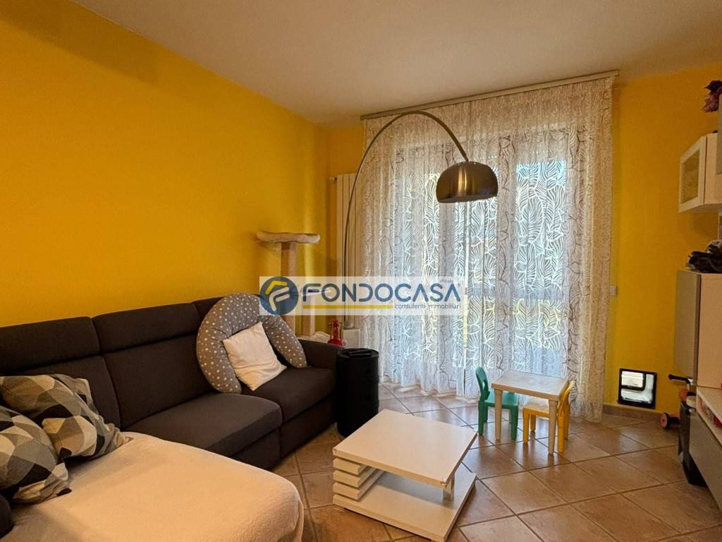 appartamento in vendita a Carrara in zona Centro Città