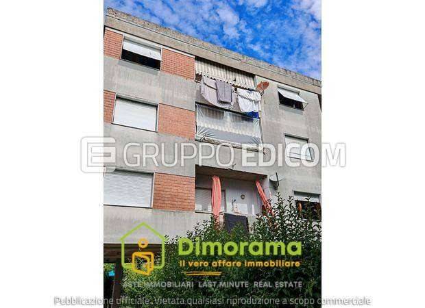 appartamento in vendita a Carrara in zona Avenza