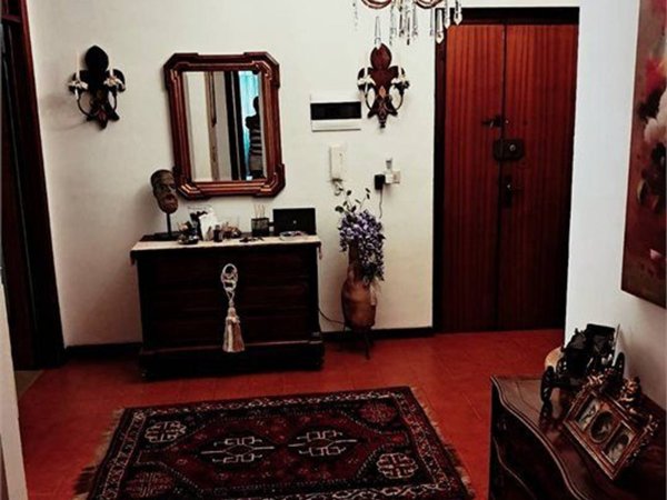 appartamento in vendita a Carrara in zona Centro Città