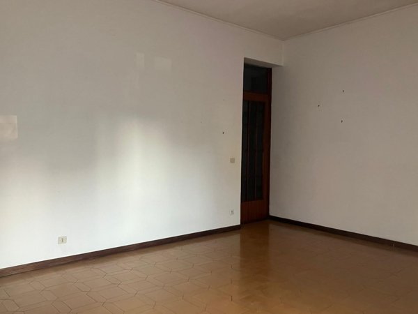 appartamento in vendita a Carrara in zona Centro Città