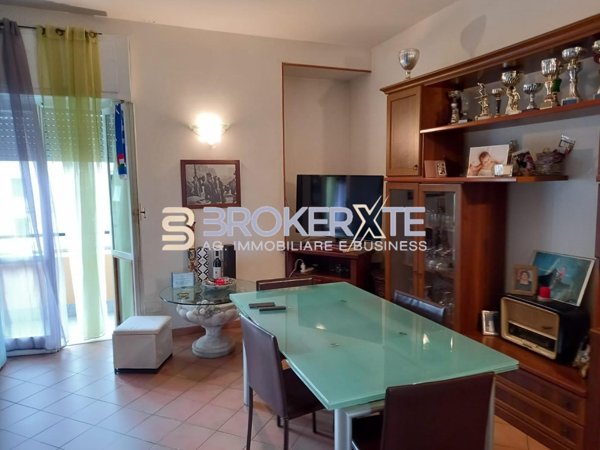 appartamento in vendita a Carrara in zona Avenza