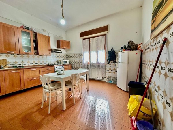 appartamento in vendita a Carrara