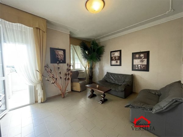 appartamento in vendita a Carrara in zona Sant'Antonio