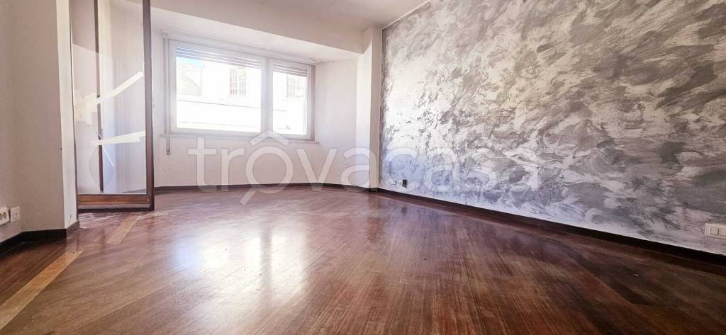 appartamento in vendita a Carrara in zona Centro Città