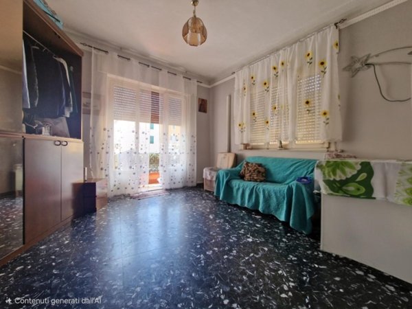 appartamento in vendita a Carrara in zona Avenza