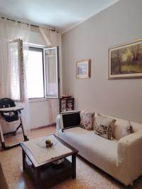 casa indipendente in vendita a Carrara in zona Centro Città