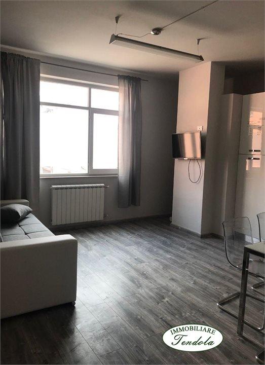 appartamento in vendita a Carrara in zona Centro Città