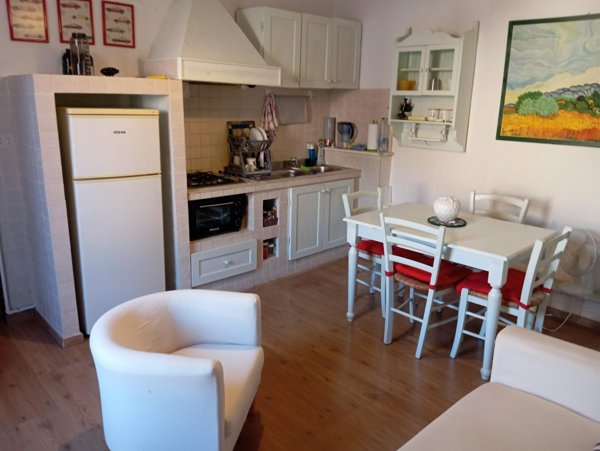 appartamento in vendita a Carrara in zona Avenza
