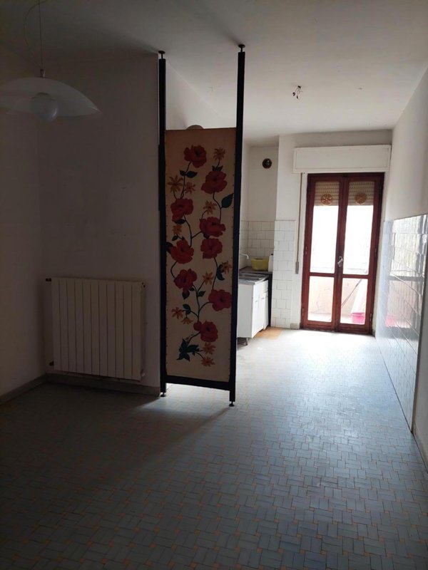 appartamento in vendita a Carrara in zona Centro Città